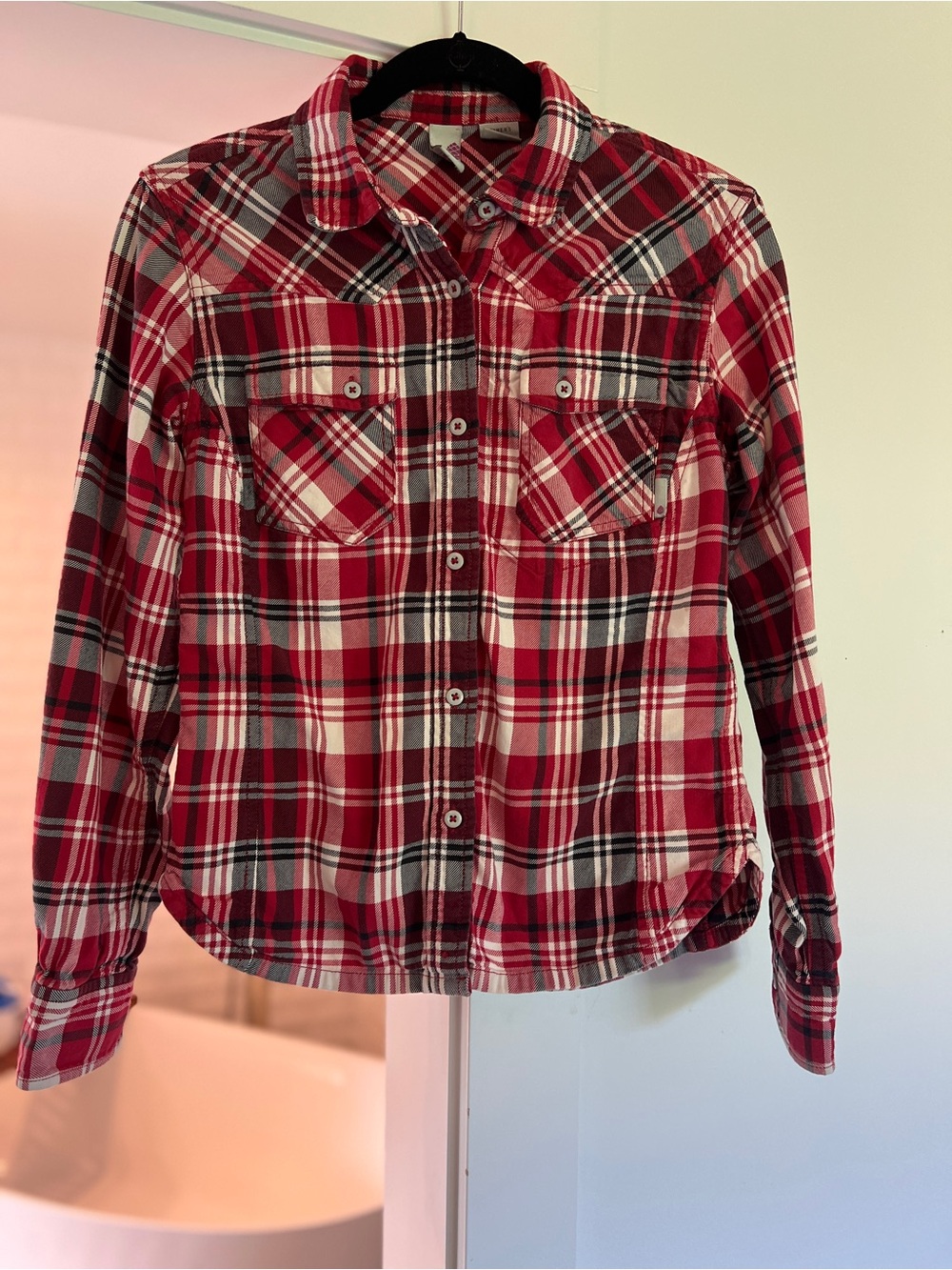 Stio Red Plaid Button-Front Women’s flannel Shirt 100% cotton size small